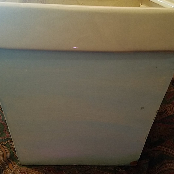 Flower pot - Picture 2 of 5